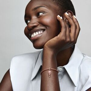 Pandora Disney Sparkling Hot Air Balloon
Dangle Charm Pink OS NWT IN‎ BOX